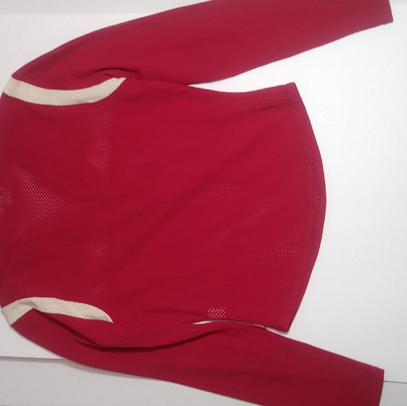 Jrs Calvin Klein Sz Small 13 Short Top - Picture 3 of 6